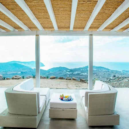 Βίλα Elegant With View